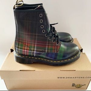 Dr Martens sz 8 NWT